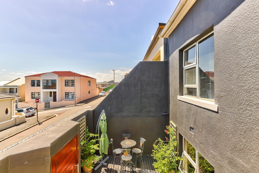 3 Bedroom Property for Sale in Walmer Estate Western Cape